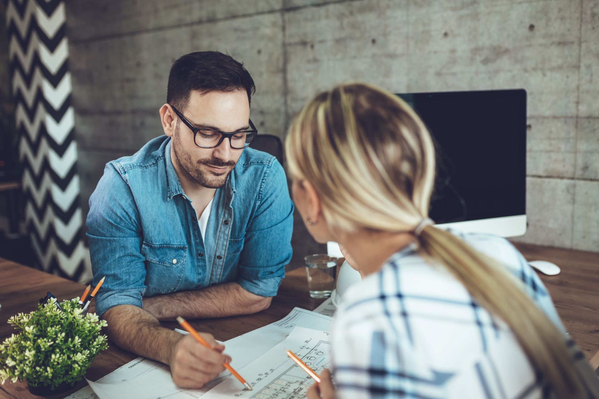 How to Write a Customer Service Resume